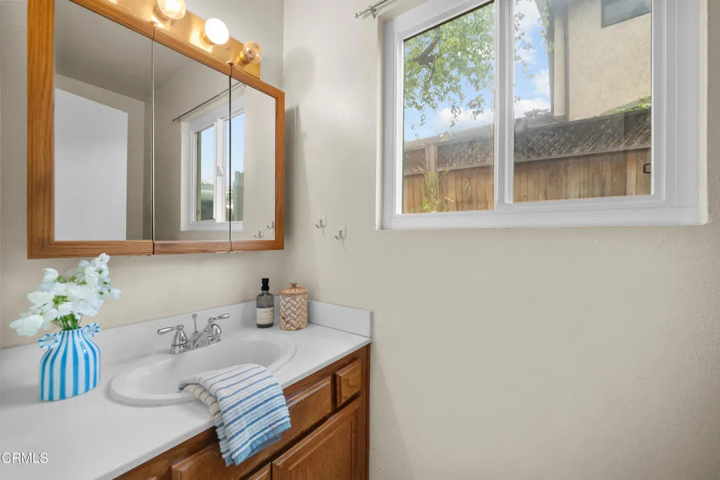 10144 Tulare Street, Ventura, California 93004 home-pic-7