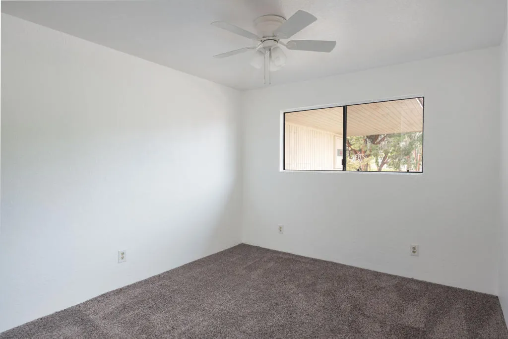 701 N Los Felices Circle W 208, Palm Springs, California 92262 home-pic-10