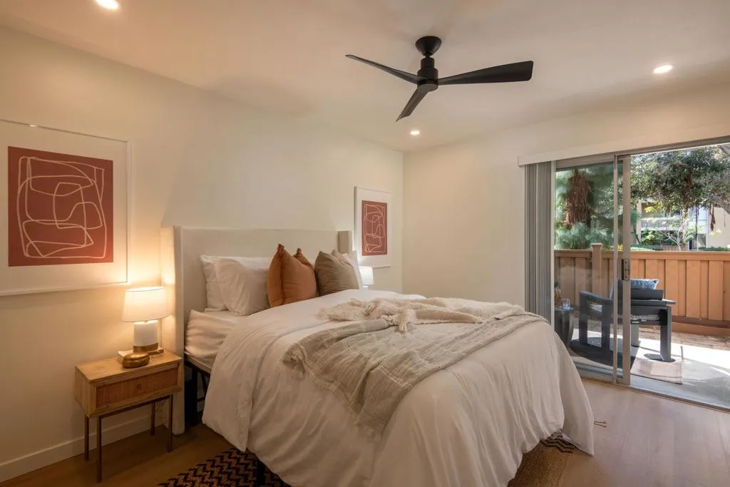 1885 Diamond St 132, San Diego, California 92109 home-pic-15