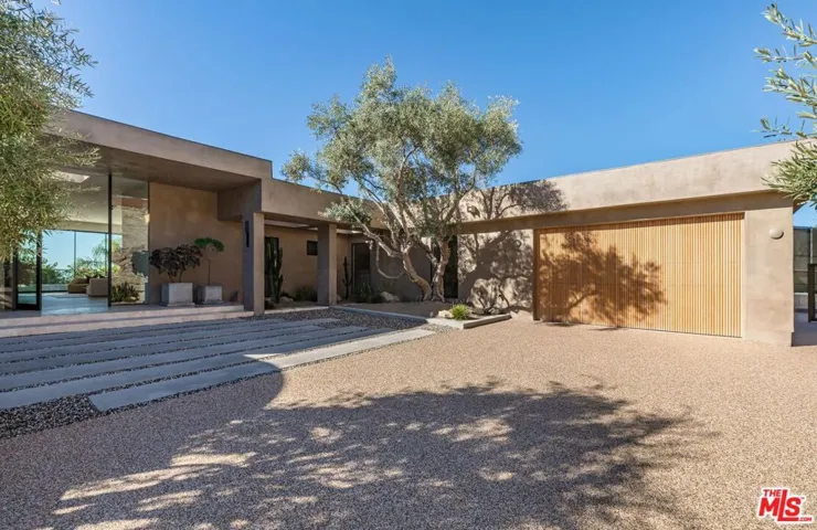 1705 Carla, Beverly Hills, California 90210