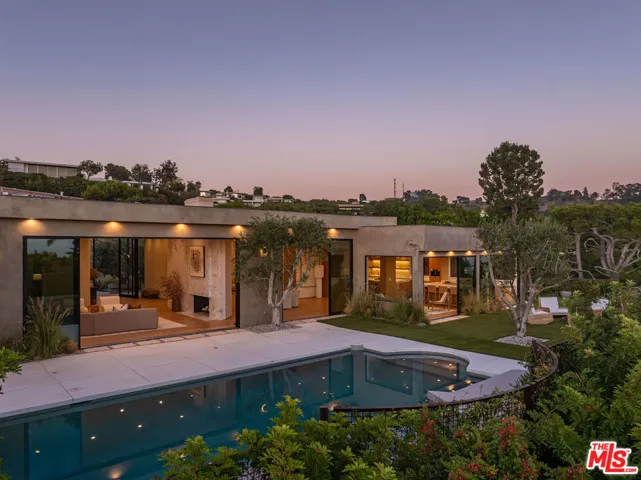 1705 Carla, Beverly Hills, California 90210
