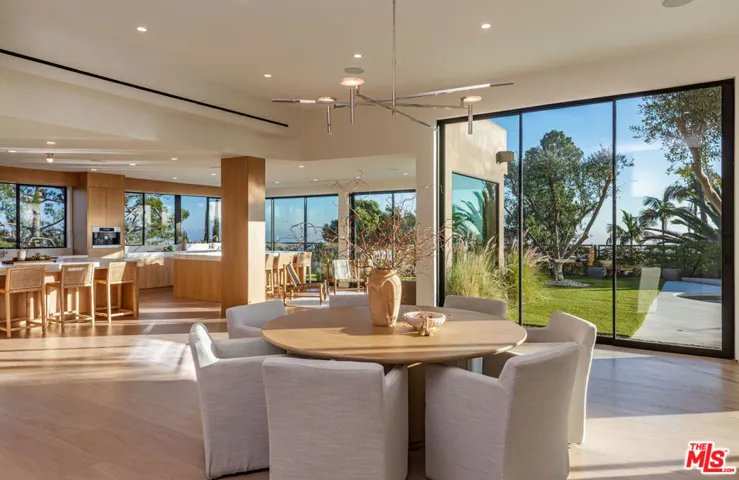 1705 Carla, Beverly Hills, California 90210
