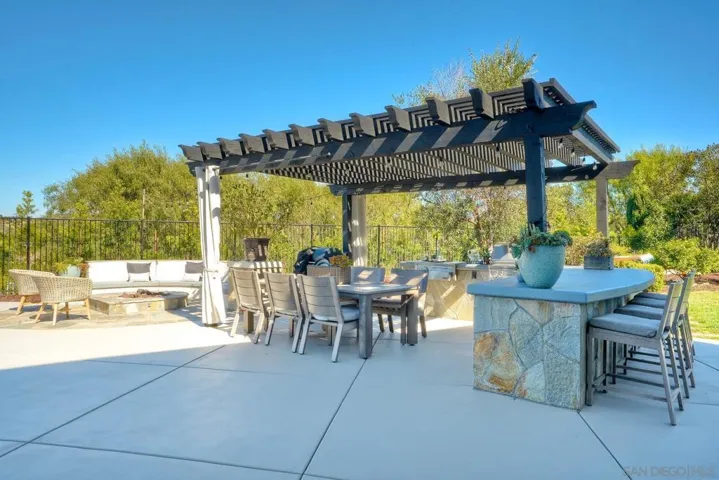 Outdoor kitchen area perfect for entertaining