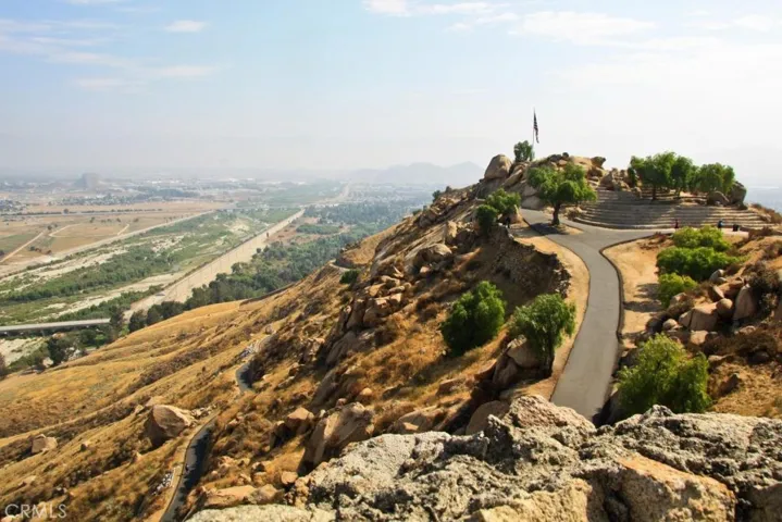 Mt. Rubidoux Trail