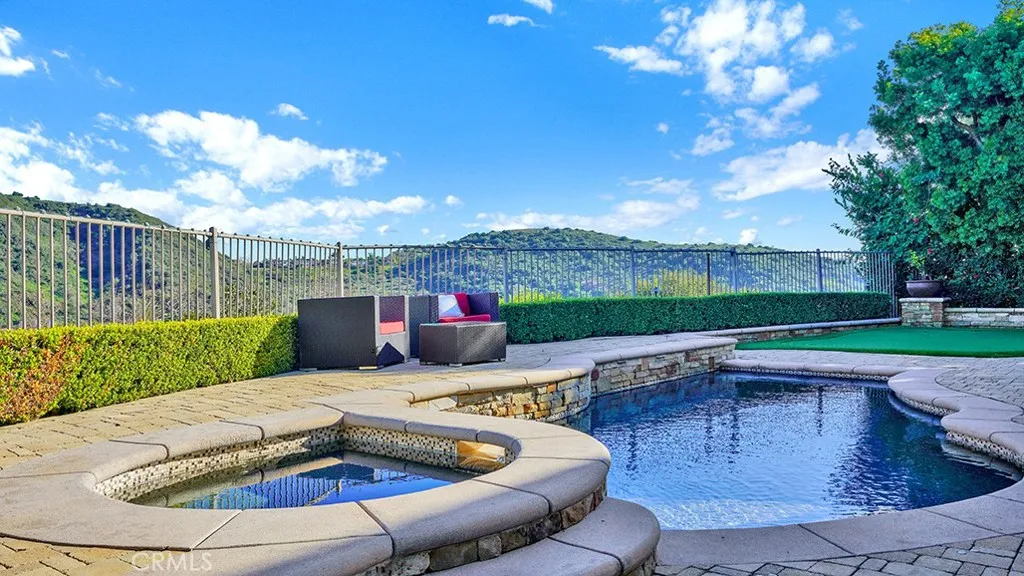 22 Via Nerisa, San Clemente, California 92673 home-pic-24