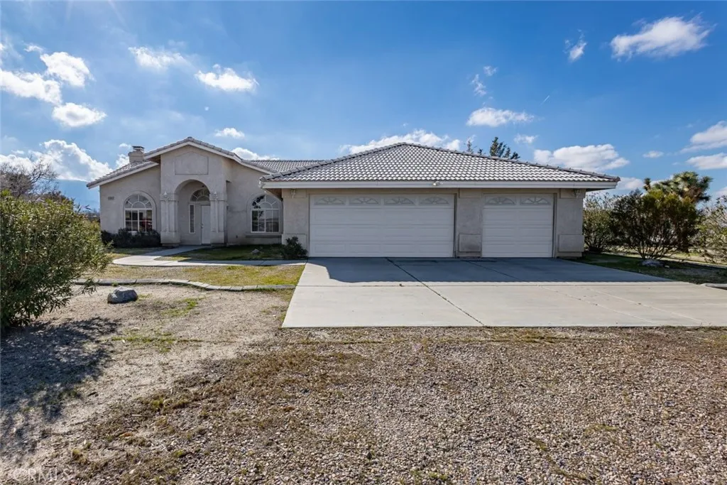 12384 Redwood Road, Pinon Hills, California 92372 home-pic-31