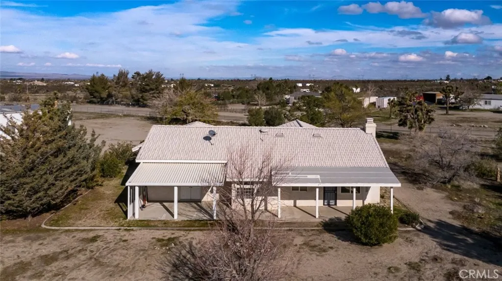 12384 Redwood Road, Pinon Hills, California 92372 home-pic-3