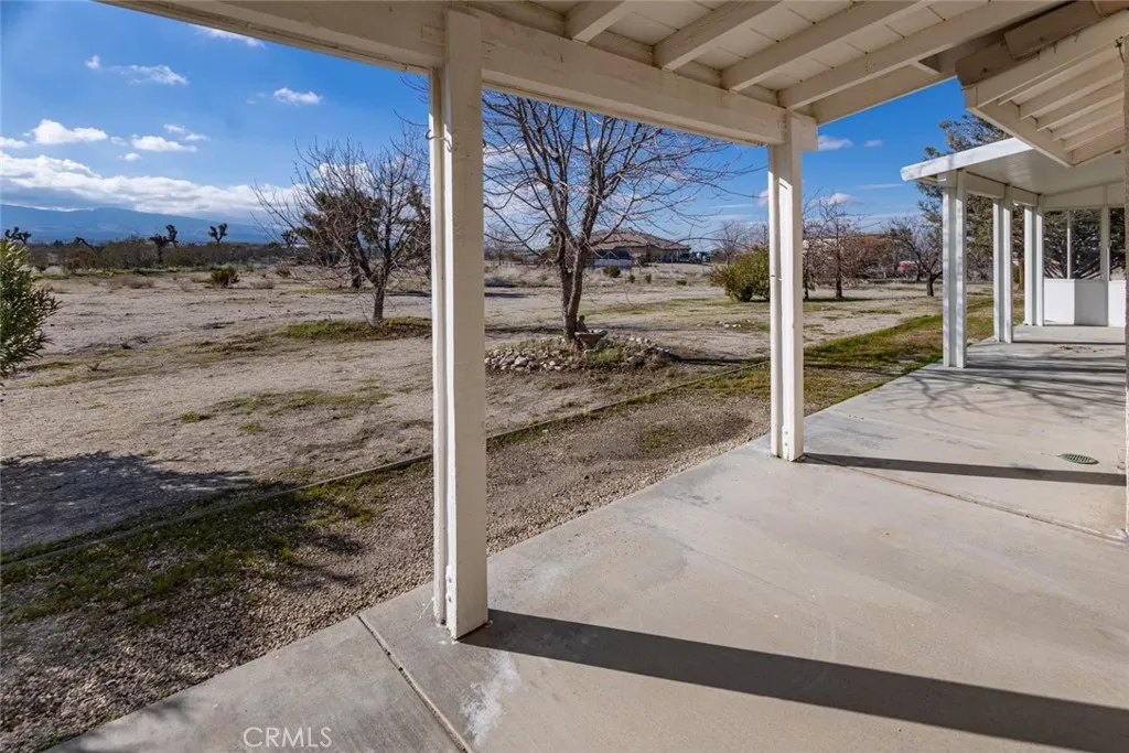 12384 Redwood Road, Pinon Hills, California 92372 home-pic-26