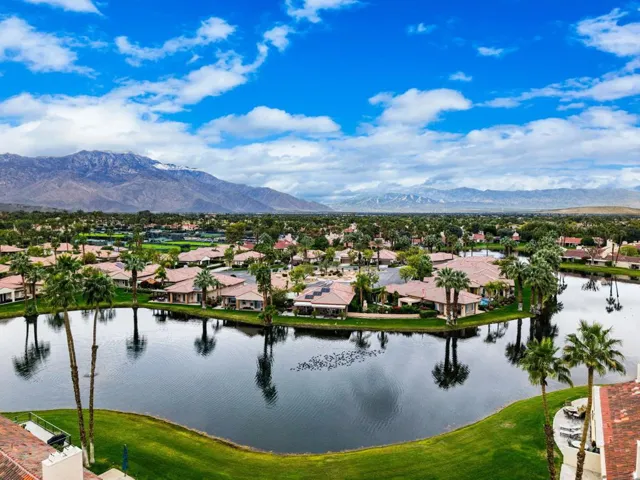 13-web-or-mls-JBSunningdale_OPMG_0126_01