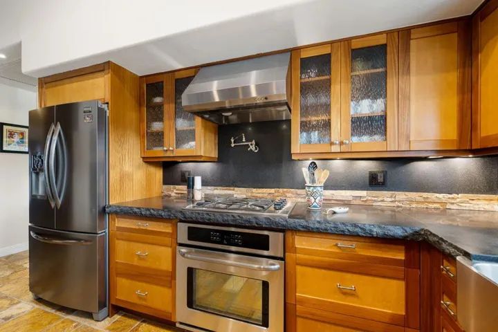 22-web-or-mls-JBSunningdale_OPMG_0126_02