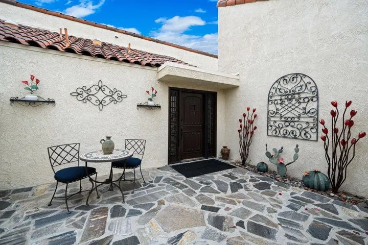 17-web-or-mls-JBSunningdale_OPMG_0126_01