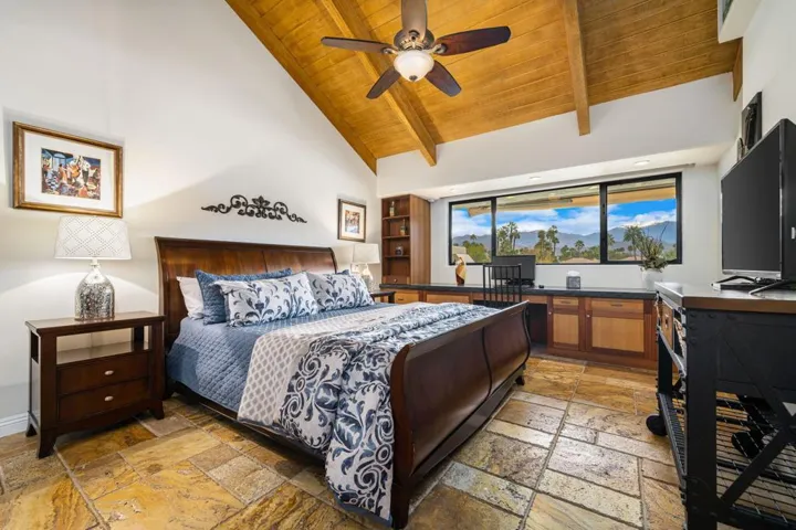 42-web-or-mls-JBSunningdale_OPMG_0126_04