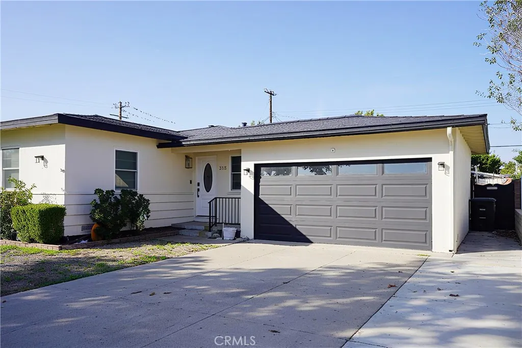 315 E Oakmont, Orange, California 92867 home-pic-1