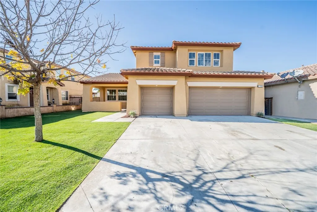 230 Northwood, San Jacinto, California 92582 home-pic-1