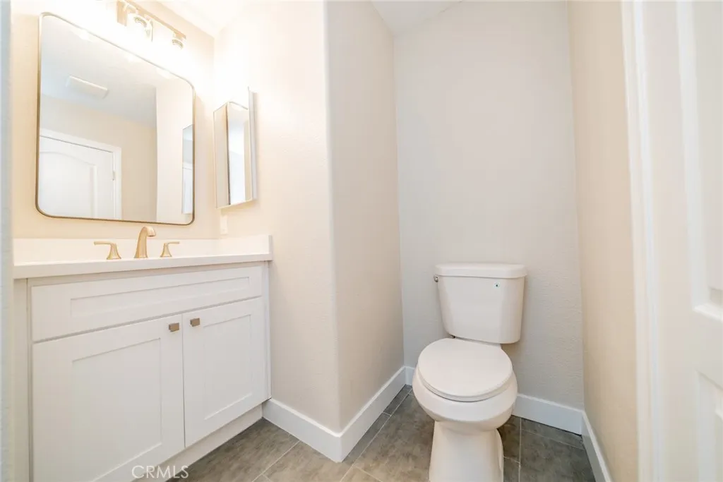 230 Northwood, San Jacinto, California 92582 home-pic-35