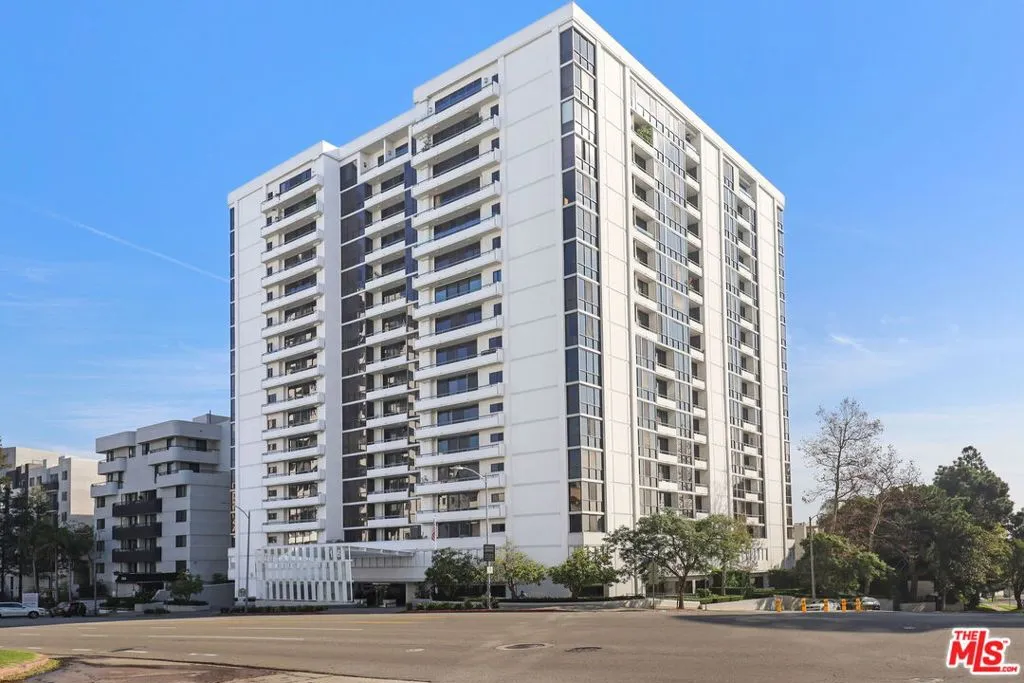 10660 Wilshire Boulevard 407, Los Angeles, California 90024 home-pic-1