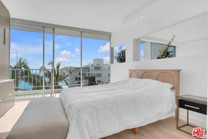 17350 W Sunset Boulevard 303, Pacific Palisades, California 90272