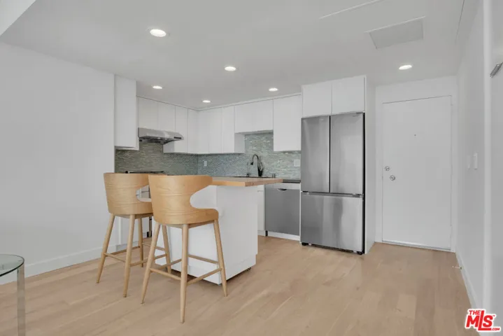 17350 W Sunset Boulevard 303, Pacific Palisades, California 90272