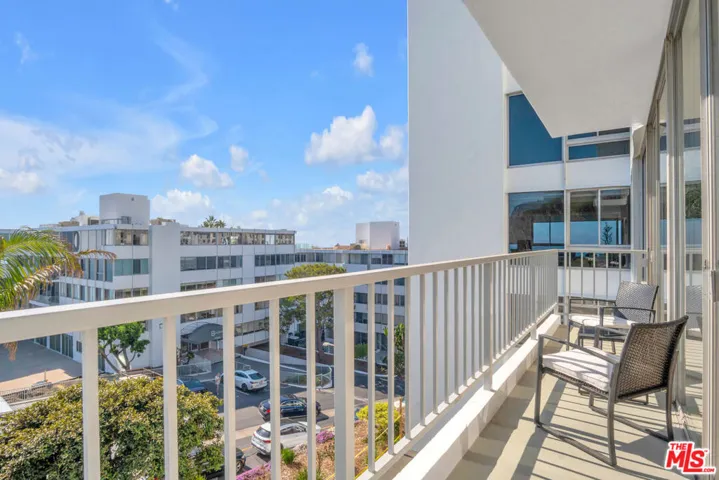 17350 W Sunset Boulevard 303, Pacific Palisades, California 90272