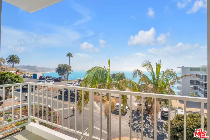 17350 W Sunset Boulevard 303, Pacific Palisades, California 90272