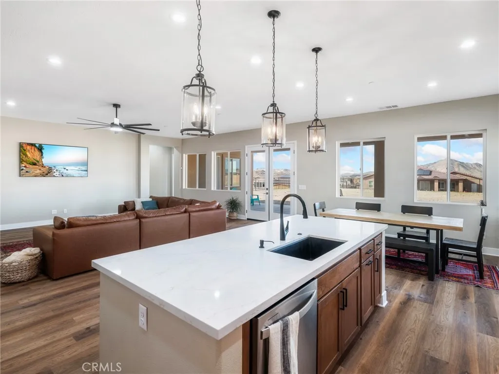 19568 Arcata Road, Apple Valley, California 92307 home-pic-20