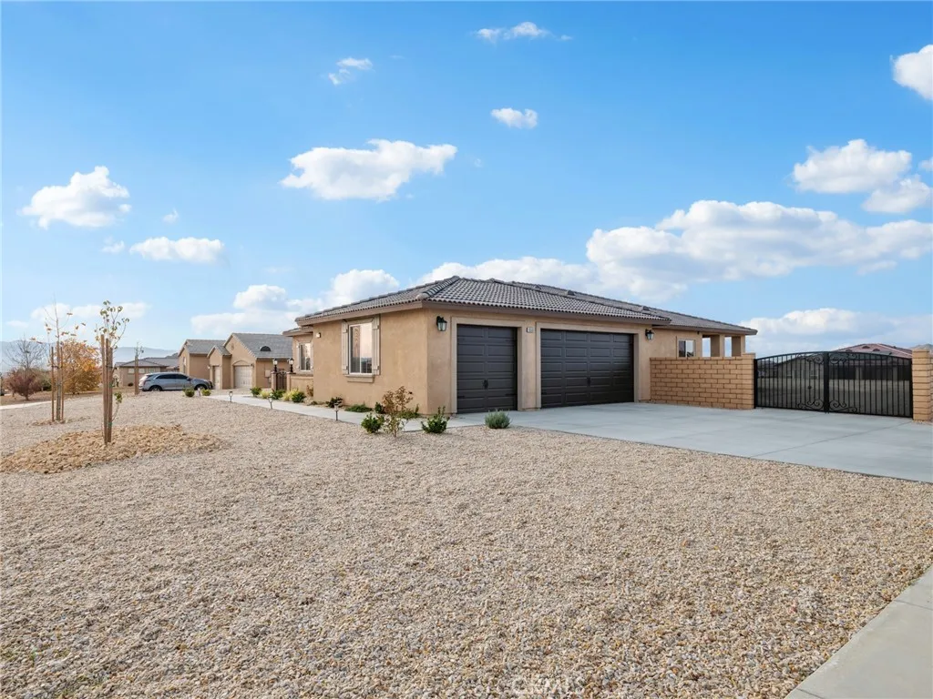 19568 Arcata Road, Apple Valley, California 92307 home-pic-47