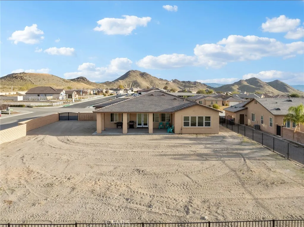 19568 Arcata Road, Apple Valley, California 92307 home-pic-50