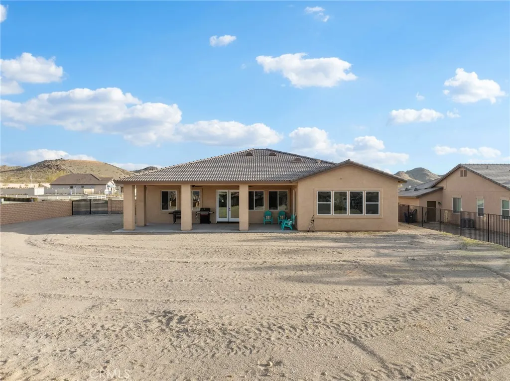 19568 Arcata Road, Apple Valley, California 92307 home-pic-49