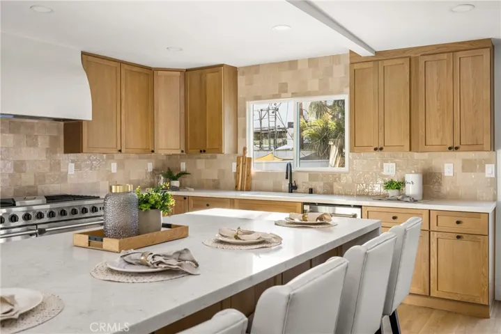 3635 Conquista, Long Beach, California 90808