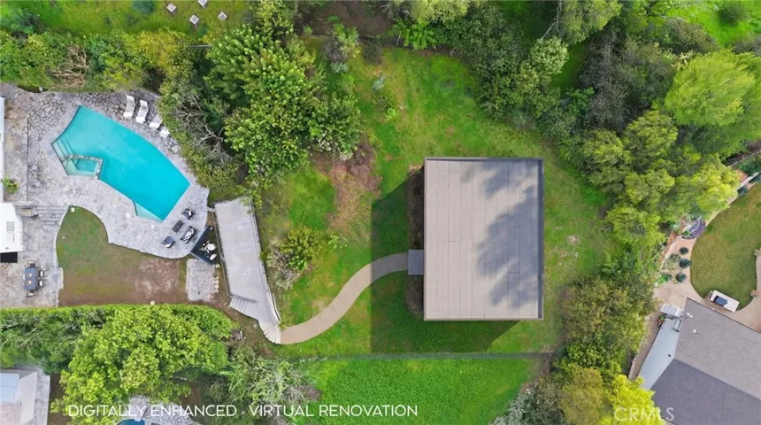 4747 Ellenita, Tarzana, California 91356