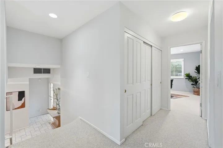 4747 Ellenita, Tarzana, California 91356
