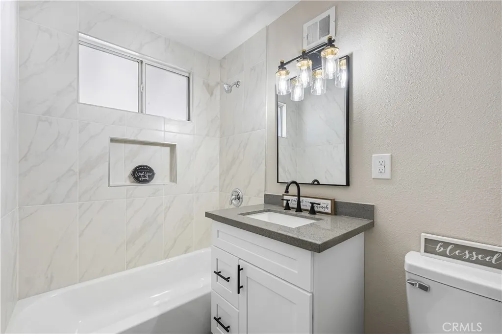 37410 Larkin Avenue, Palmdale, California 93550 home-pic-35