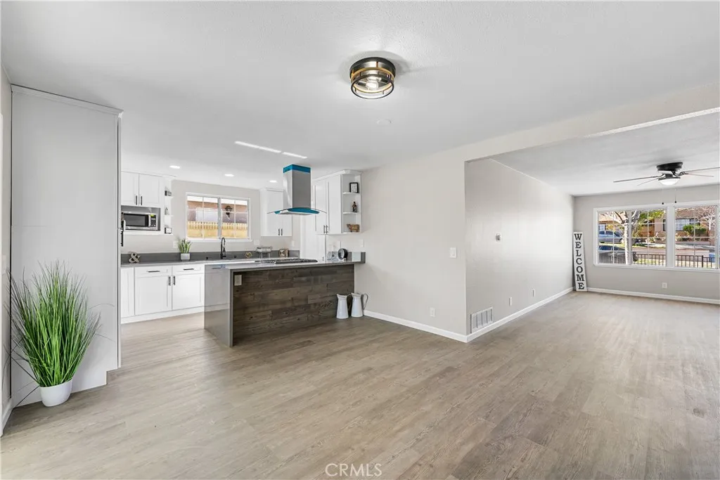 37410 Larkin Avenue, Palmdale, California 93550 home-pic-11