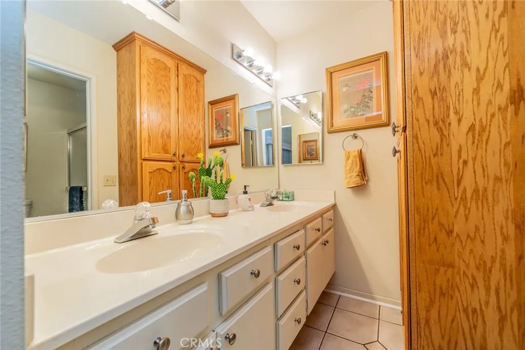 2715 W Fruitvale, Hemet, California 92545 home-pic-24