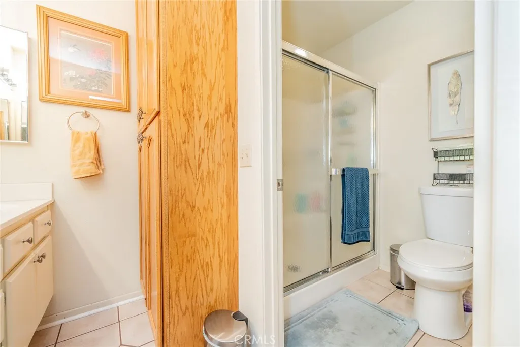 2715 W Fruitvale, Hemet, California 92545 home-pic-25