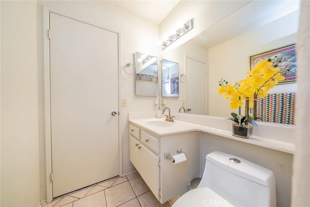 2715 W Fruitvale, Hemet, California 92545 home-pic-20