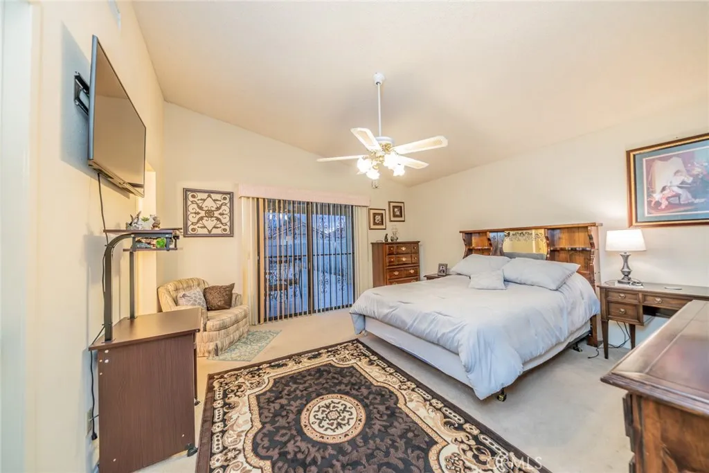 2715 W Fruitvale, Hemet, California 92545 home-pic-21