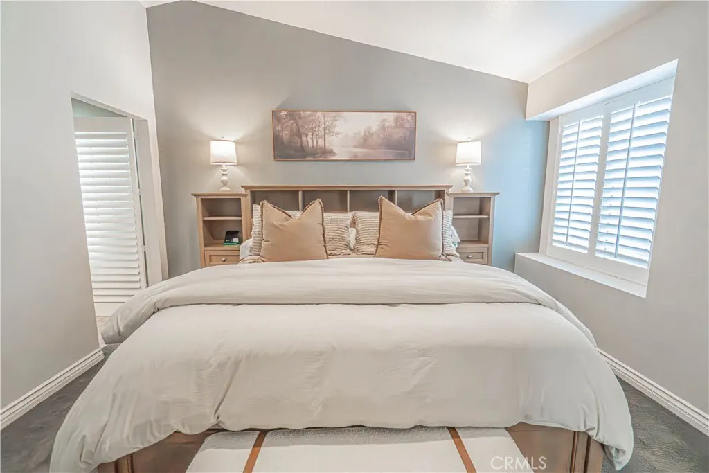 21728 Cheswold Avenue, Saugus, California 91350 home-pic-38