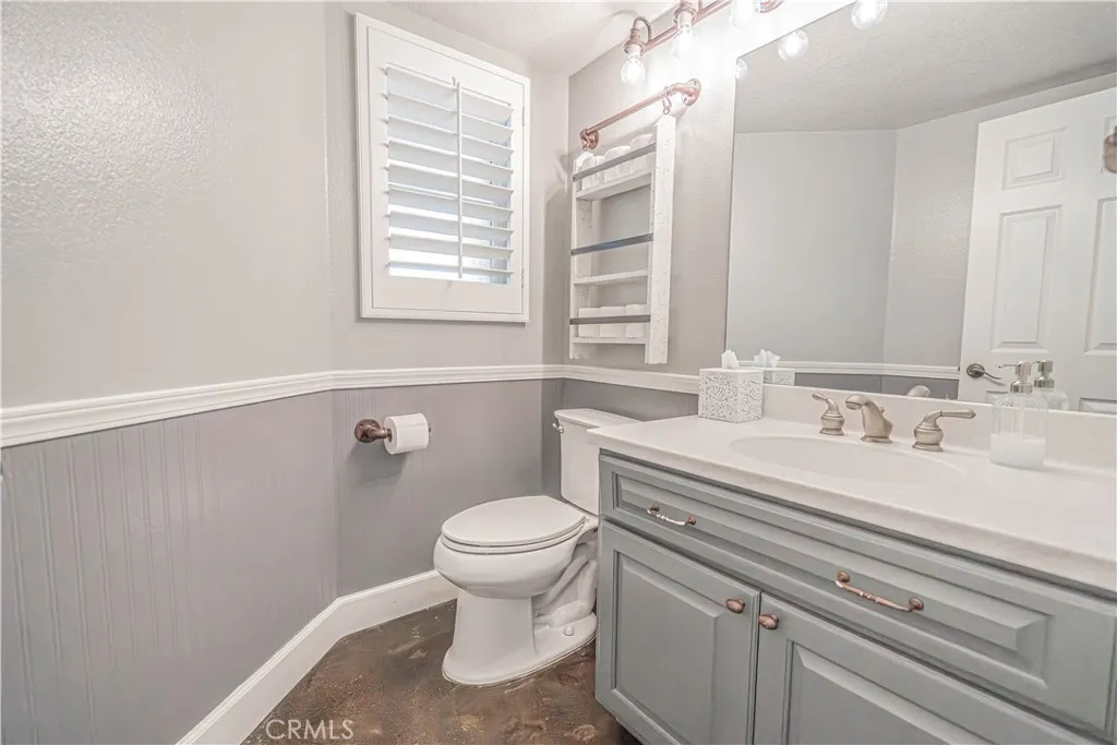 21728 Cheswold Avenue, Saugus, California 91350 home-pic-29