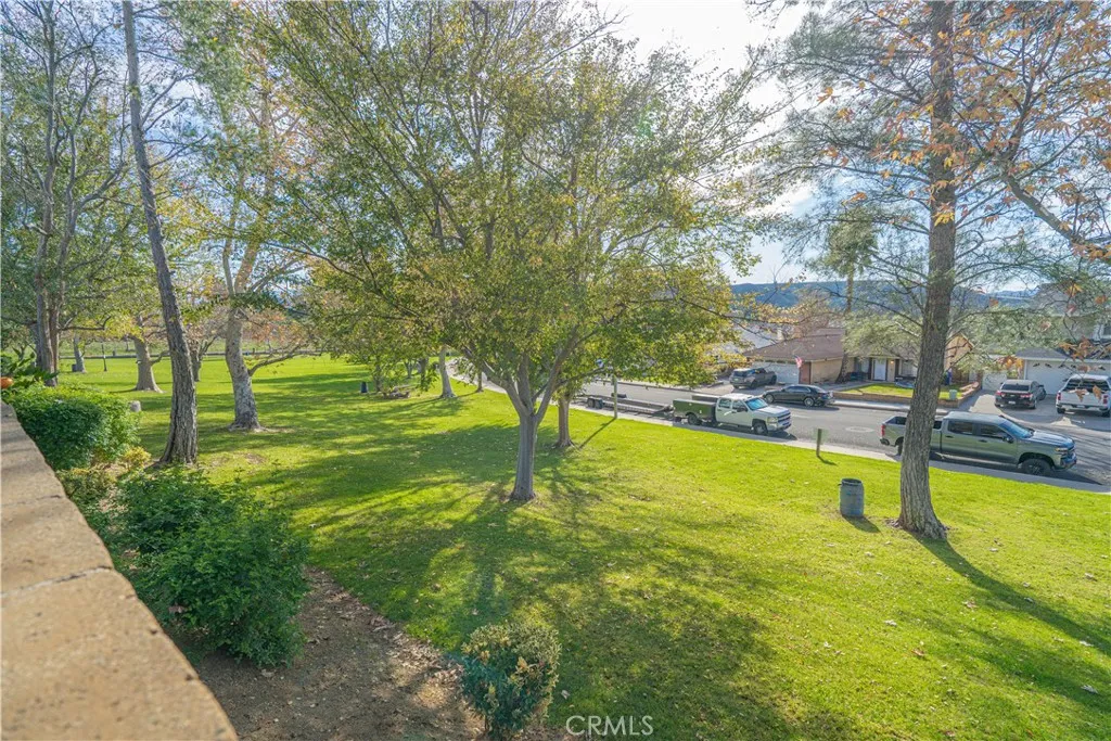 21728 Cheswold Avenue, Saugus, California 91350 home-pic-54