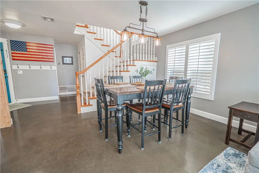 21728 Cheswold Avenue, Saugus, California 91350 home-pic-10