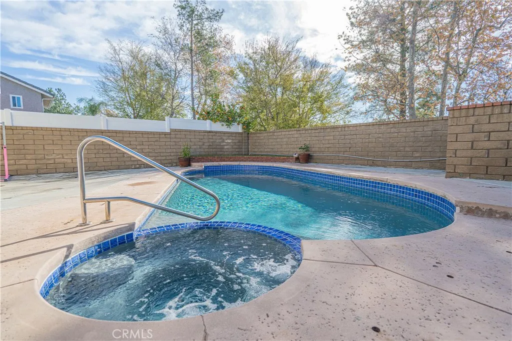 21728 Cheswold Avenue, Saugus, California 91350 home-pic-50