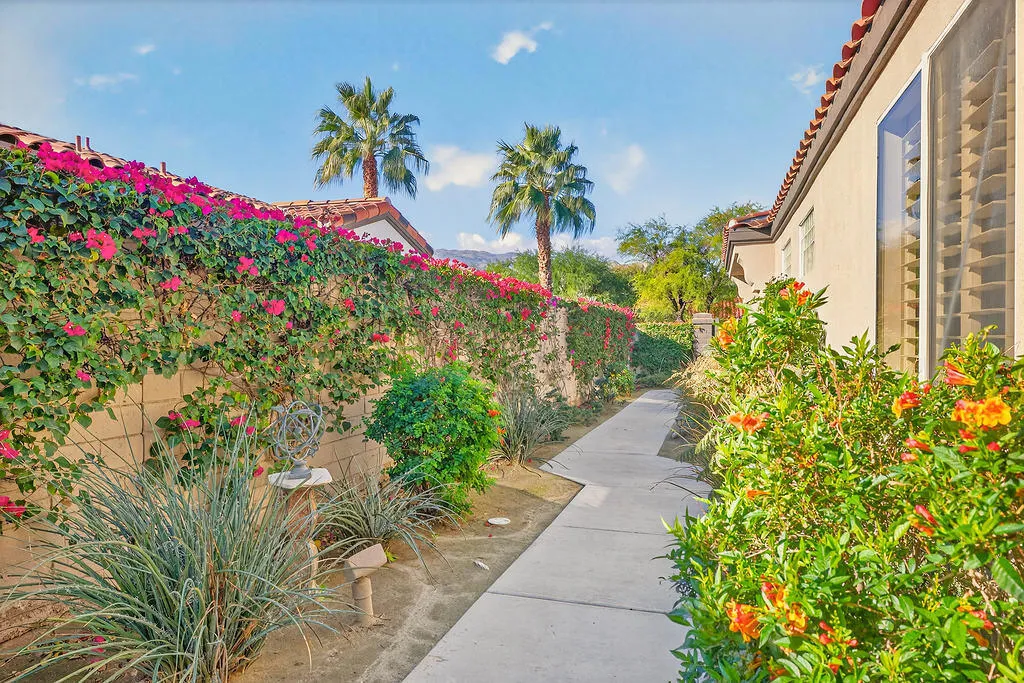57706 Interlachen, La Quinta, California 92253 home-pic-3