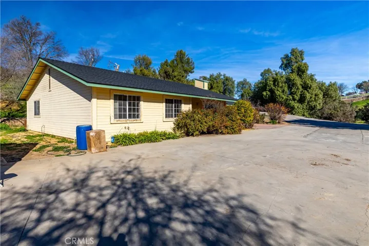 7260 Shale Rock, Paso Robles, California 93446