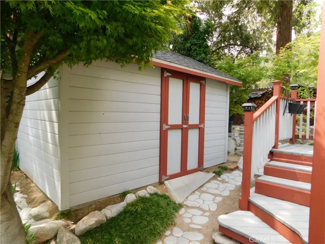 36976 Sycamore Drive, Mountain Home Village, California 92359