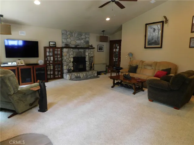 36976 Sycamore Drive, Mountain Home Village, California 92359