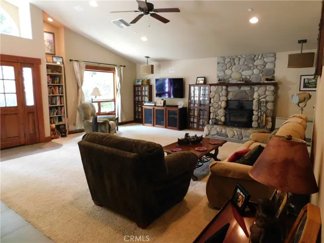 36976 Sycamore Drive, Mountain Home Village, California 92359