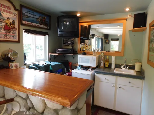 36976 Sycamore Drive, Mountain Home Village, California 92359