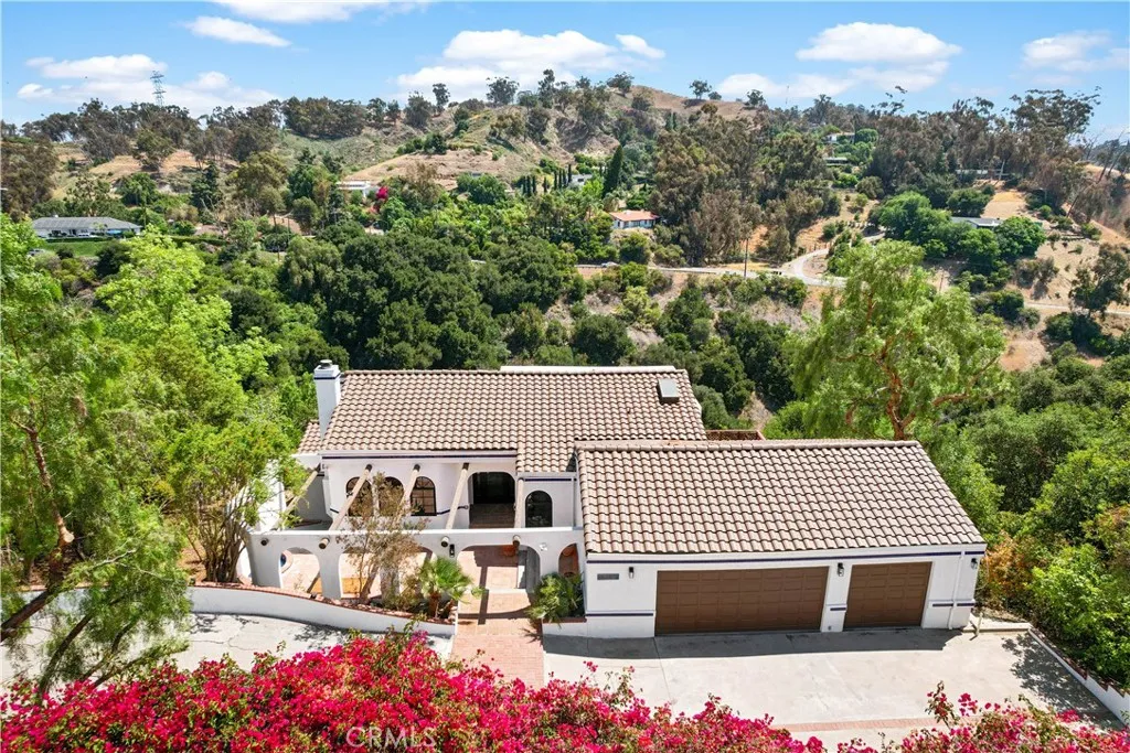 2480 Ardsheal Drive, La Habra Heights, California 90631 home-pic-1