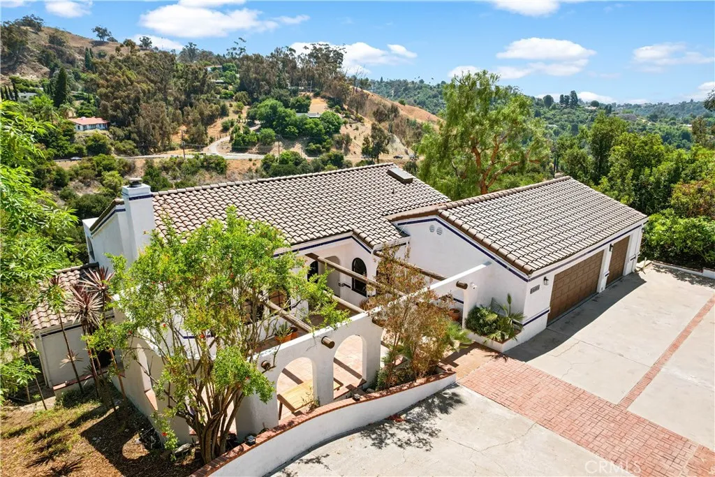 2480 Ardsheal Drive, La Habra Heights, California 90631 home-pic-3